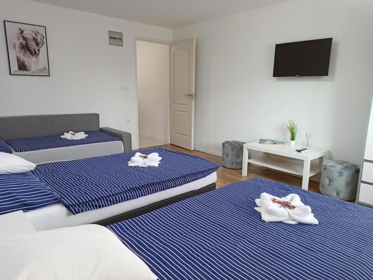 Grafit Apartmanok Hajdúnánás Exterior foto