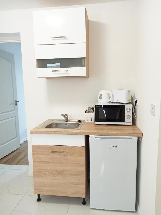 Grafit Apartmanok Hajdúnánás Exterior foto