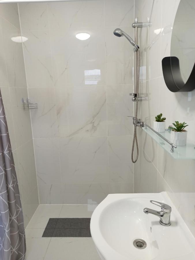 Grafit Apartmanok Hajdúnánás Exterior foto